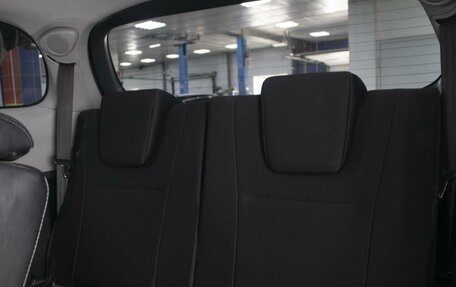 Toyota Wish II, 2010 год, 1 590 000 рублей, 17 фотография