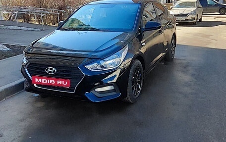 Hyundai Solaris II рестайлинг, 2019 год, 590 000 рублей, 1 фотография