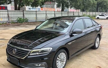 Volkswagen Lavida, 2022 год, 1 350 000 рублей, 1 фотография