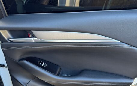Mazda 6, 2021 год, 3 400 000 рублей, 24 фотография