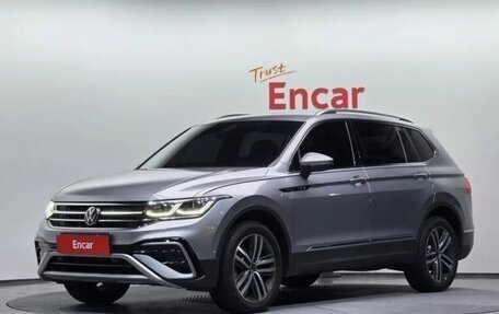 Volkswagen Tiguan II, 2023 год, 2 734 153 рублей, 1 фотография