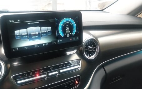 Mercedes-Benz V-Класс, 2017 год, 5 200 000 рублей, 8 фотография