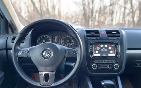 Volkswagen Jetta VI, 2010 год, 585 000 рублей, 13 фотография