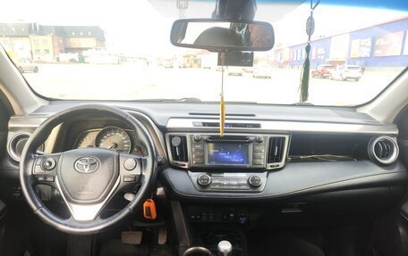 Toyota RAV4, 2014 год, 1 600 000 рублей, 6 фотография