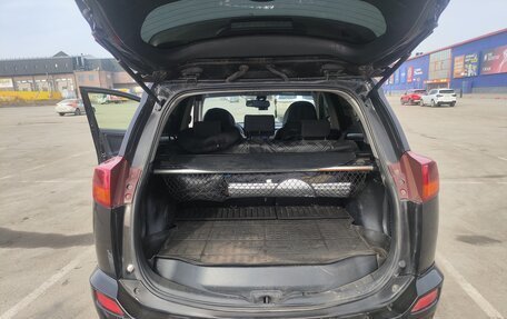 Toyota RAV4, 2014 год, 1 600 000 рублей, 9 фотография