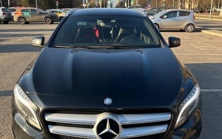 Mercedes-Benz GLA, 2015 год, 1 700 000 рублей, 3 фотография