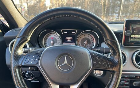 Mercedes-Benz GLA, 2015 год, 1 700 000 рублей, 14 фотография