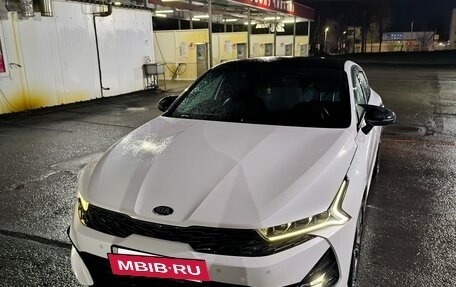 KIA K5, 2021 год, 2 980 000 рублей, 24 фотография