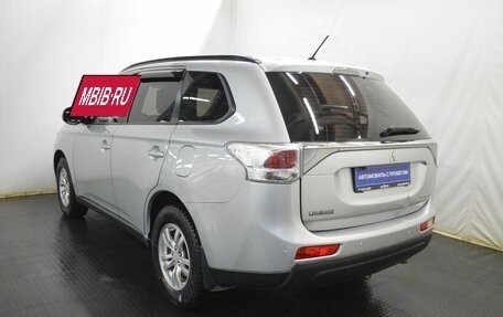 Mitsubishi Outlander III рестайлинг 3, 2013 год, 1 160 000 рублей, 7 фотография