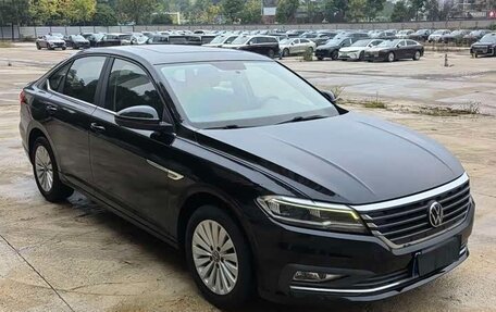 Volkswagen Lavida, 2022 год, 1 350 000 рублей, 3 фотография