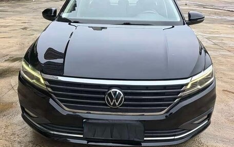 Volkswagen Lavida, 2022 год, 1 350 000 рублей, 2 фотография