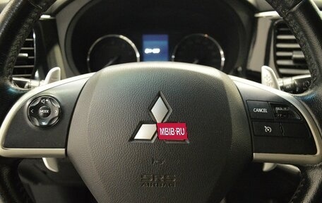 Mitsubishi Outlander III рестайлинг 3, 2013 год, 1 160 000 рублей, 16 фотография