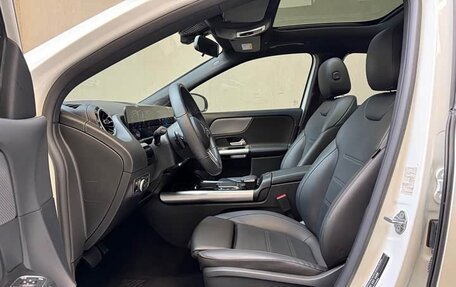 Mercedes-Benz GLA, 2022 год, 2 850 000 рублей, 9 фотография