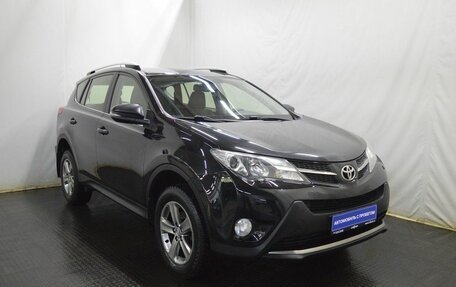 Toyota RAV4, 2015 год, 1 650 000 рублей, 3 фотография