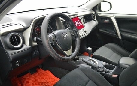 Toyota RAV4, 2015 год, 1 650 000 рублей, 10 фотография