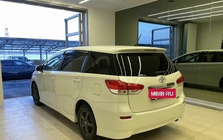 Toyota Wish II, 2011 год, 1 365 000 рублей, 6 фотография