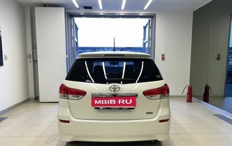 Toyota Wish II, 2011 год, 1 365 000 рублей, 5 фотография