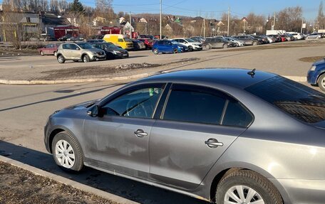 Volkswagen Jetta VI, 2014 год, 975 000 рублей, 4 фотография