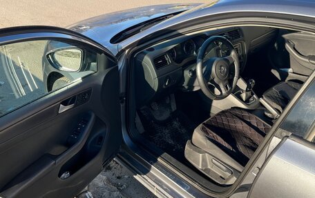 Volkswagen Jetta VI, 2014 год, 975 000 рублей, 5 фотография