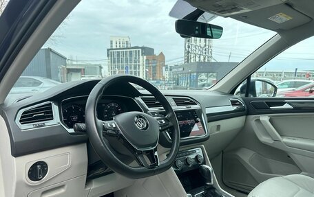 Volkswagen Tiguan II, 2017 год, 2 749 000 рублей, 10 фотография