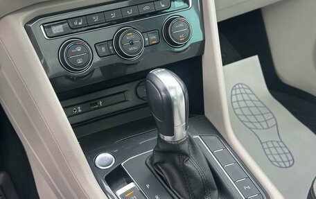 Volkswagen Tiguan II, 2017 год, 2 749 000 рублей, 22 фотография