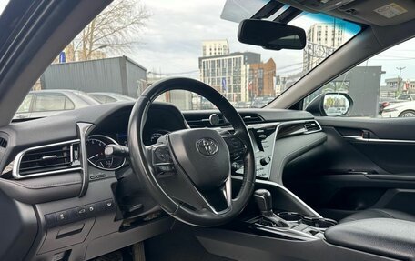 Toyota Camry, 2018 год, 2 649 000 рублей, 9 фотография