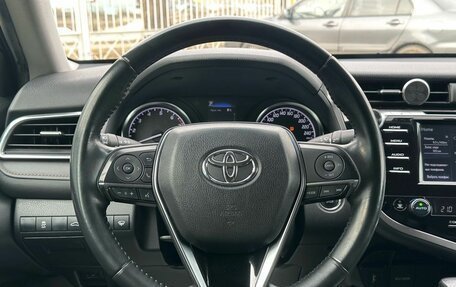 Toyota Camry, 2018 год, 2 649 000 рублей, 16 фотография