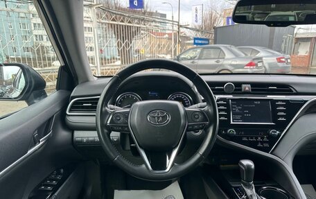 Toyota Camry, 2018 год, 2 649 000 рублей, 14 фотография