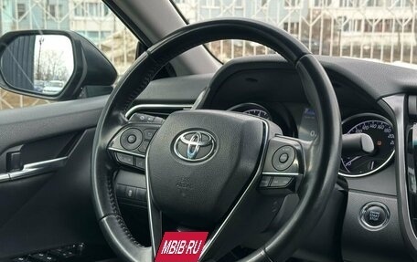 Toyota Camry, 2018 год, 2 649 000 рублей, 12 фотография