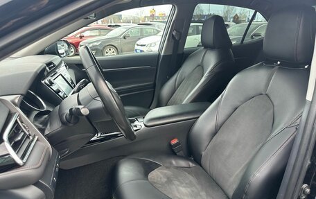 Toyota Camry, 2018 год, 2 649 000 рублей, 27 фотография