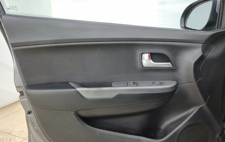 KIA Rio III рестайлинг, 2014 год, 750 000 рублей, 7 фотография