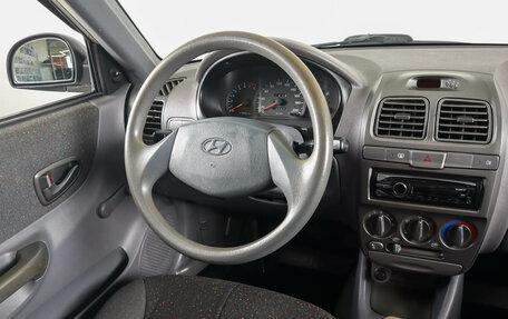 Hyundai Accent II, 2011 год, 549 000 рублей, 13 фотография
