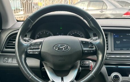 Hyundai Elantra VI рестайлинг, 2019 год, 1 399 000 рублей, 16 фотография