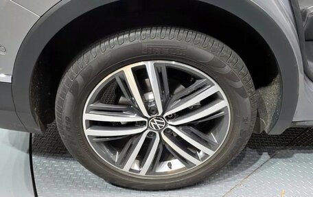 Volkswagen Tiguan II, 2023 год, 2 734 153 рублей, 5 фотография