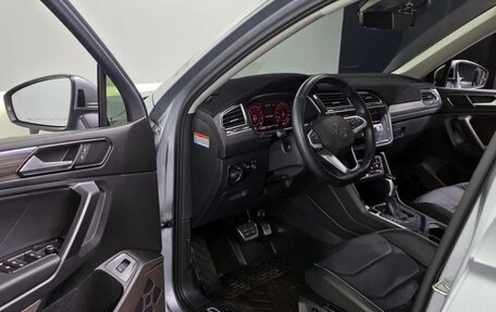 Volkswagen Tiguan II, 2023 год, 2 734 153 рублей, 10 фотография