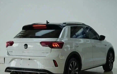 Volkswagen T-Roc I, 2022 год, 1 580 000 рублей, 4 фотография