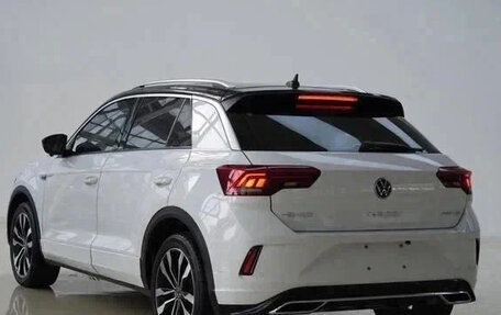 Volkswagen T-Roc I, 2022 год, 1 580 000 рублей, 6 фотография