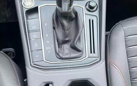 Volkswagen Lavida, 2022 год, 1 755 007 рублей, 12 фотография