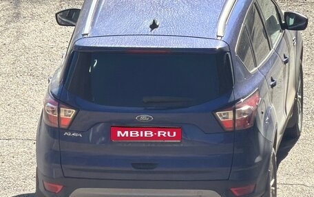 Ford Kuga III, 2018 год, 2 050 000 рублей, 1 фотография