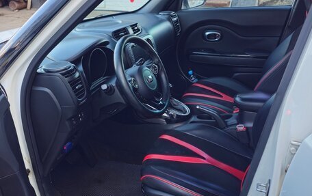 KIA Soul II рестайлинг, 2018 год, 1 599 999 рублей, 10 фотография