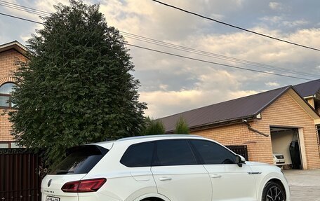 Volkswagen Touareg III, 2018 год, 6 100 000 рублей, 5 фотография