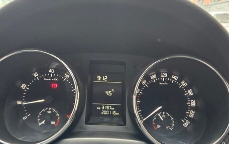 Skoda Yeti I рестайлинг, 2013 год, 810 000 рублей, 3 фотография