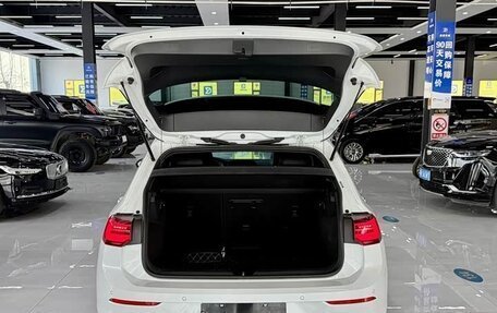 Volkswagen Golf VIII, 2022 год, 2 130 293 рублей, 11 фотография