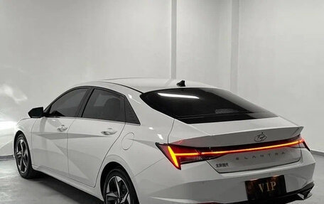 Hyundai Elantra, 2022 год, 1 220 000 рублей, 6 фотография