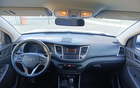 Hyundai Tucson III, 2018 год, 2 240 000 рублей, 17 фотография