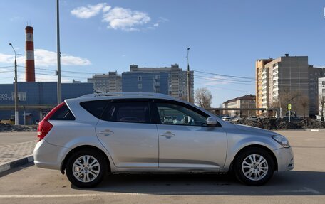 KIA cee'd I рестайлинг, 2010 год, 500 000 рублей, 4 фотография