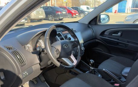 KIA cee'd I рестайлинг, 2010 год, 500 000 рублей, 8 фотография