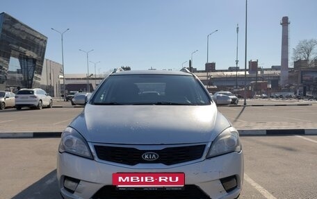 KIA cee'd I рестайлинг, 2010 год, 500 000 рублей, 2 фотография