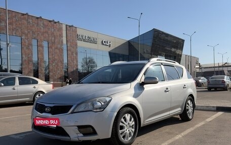 KIA cee'd I рестайлинг, 2010 год, 500 000 рублей, 3 фотография