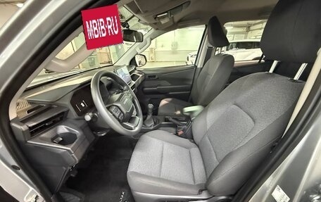 Toyota Hilux, 2025 год, 7 700 000 рублей, 7 фотография